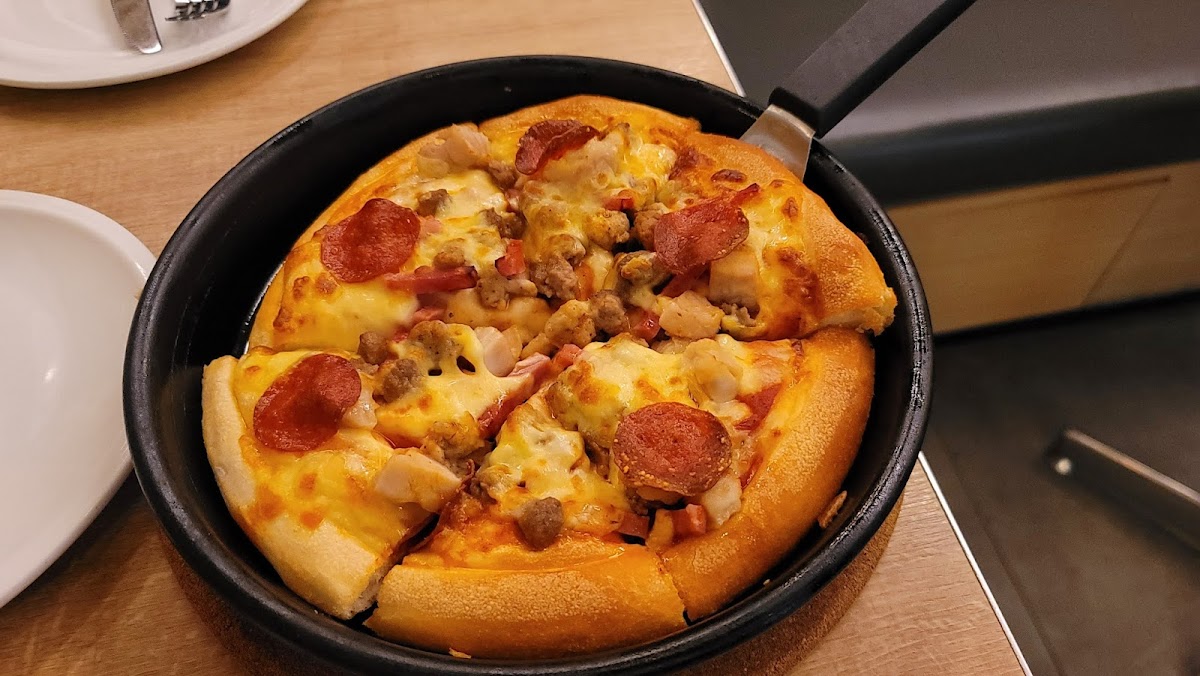 Pizza Hut Hong Kong-5